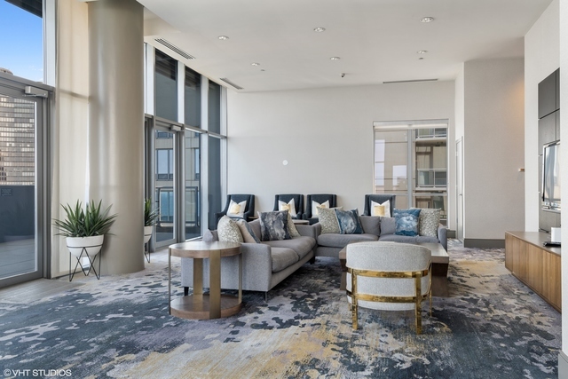 600 N LAKE SHORE Drive Unit: 1205
