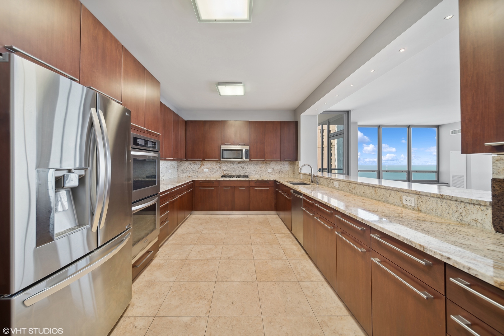 600 N LAKE SHORE Drive Unit: 1205