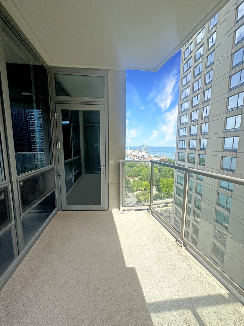 600 N Lake Shore Drive Unit: 1803