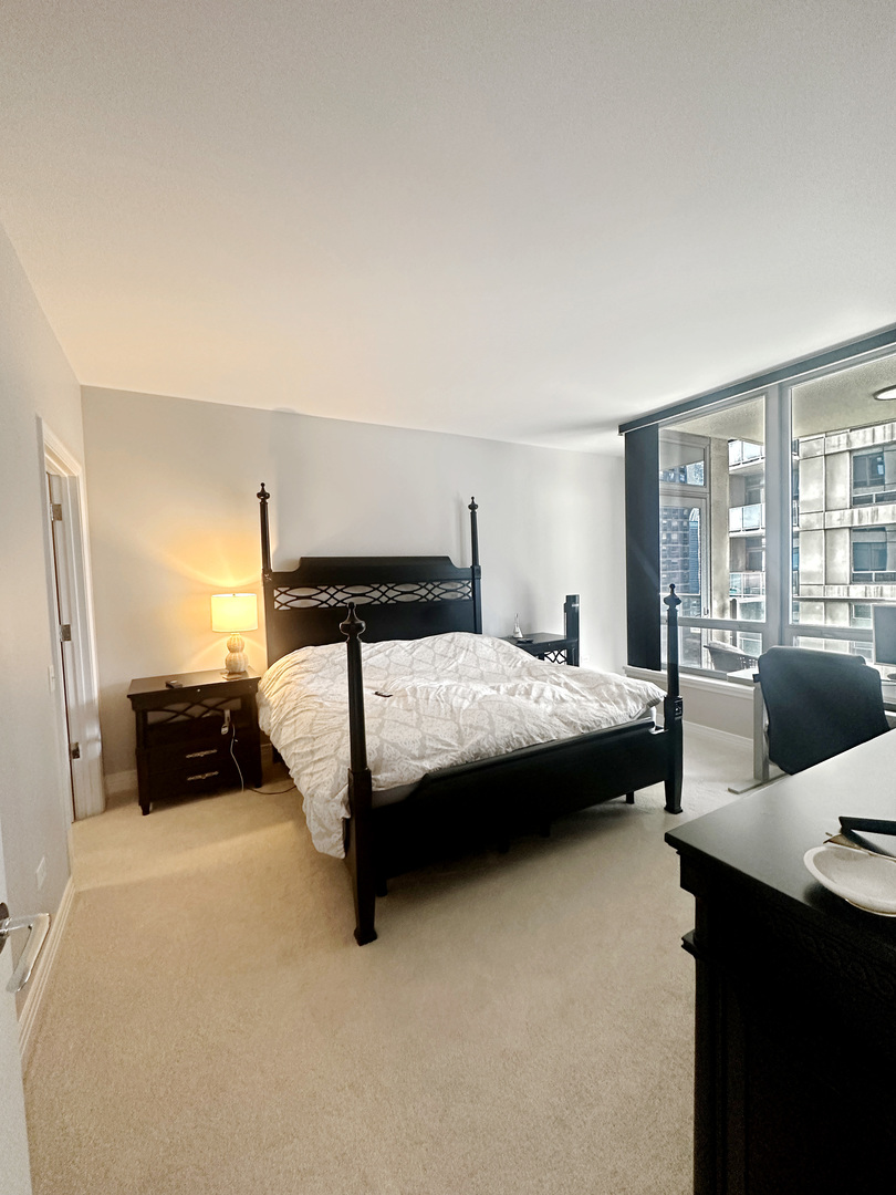 600 N Lake Shore Drive Unit: 1803