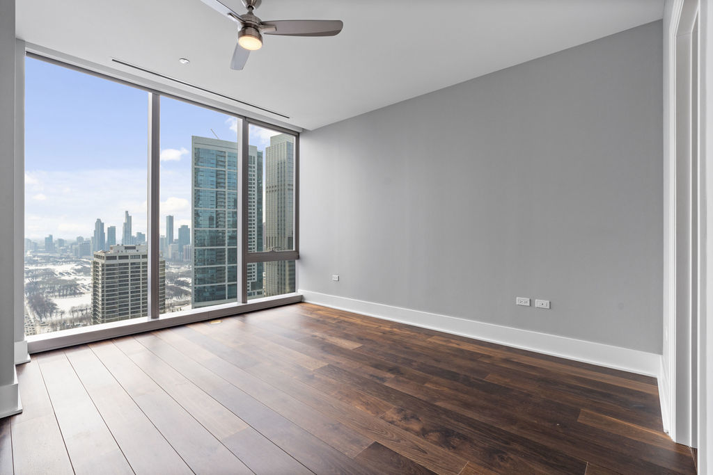 363 E Wacker Drive Unit: 3607