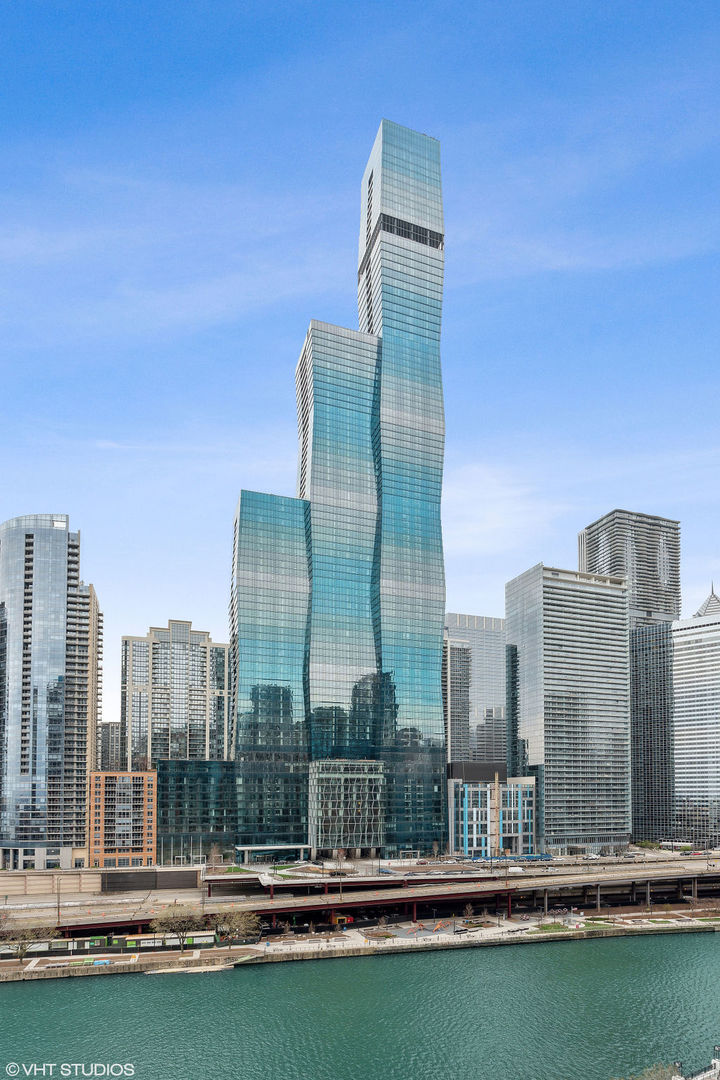 363 E Wacker Drive Unit: 3607