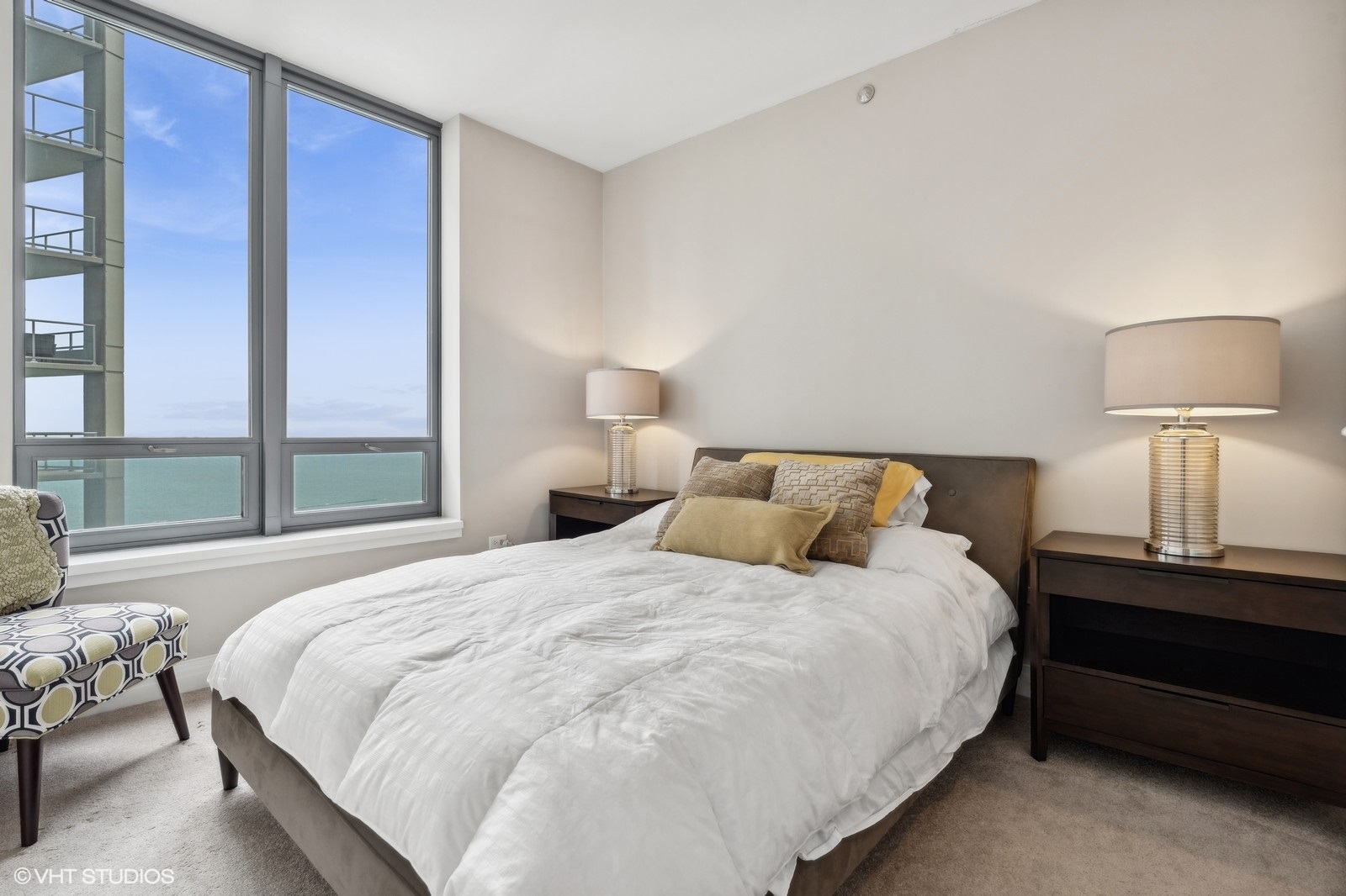 600 N LAKE SHORE Drive Unit: 3511
