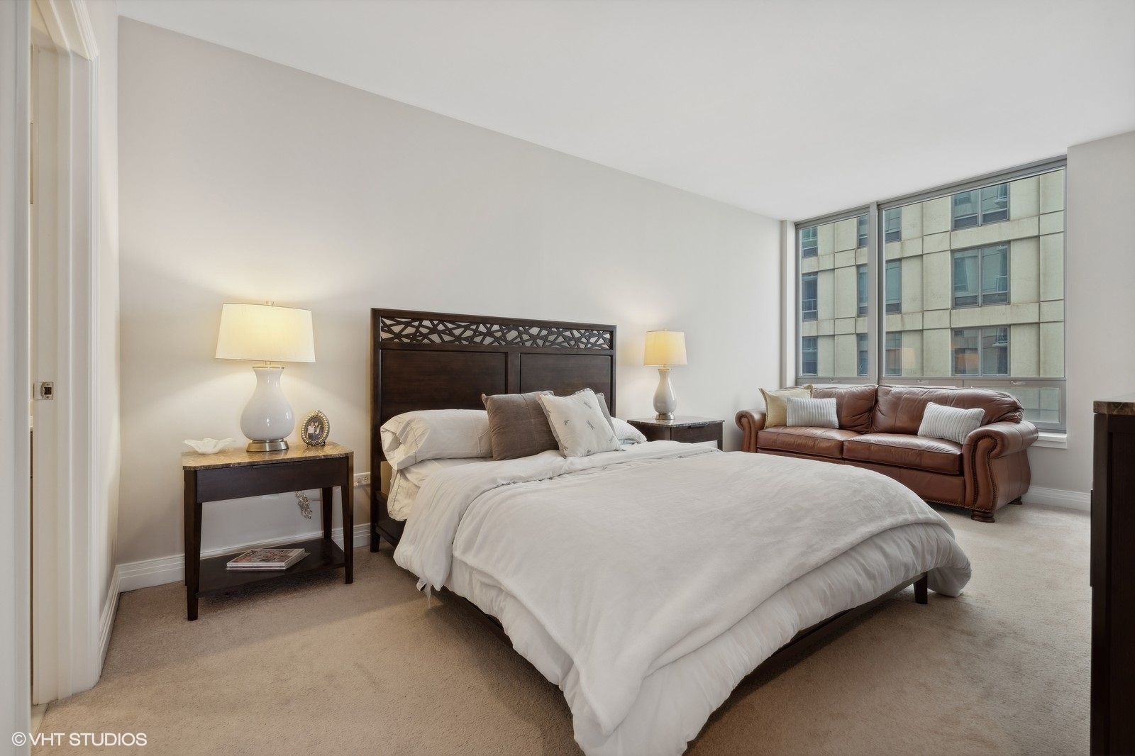 600 N LAKE SHORE Drive Unit: 3511