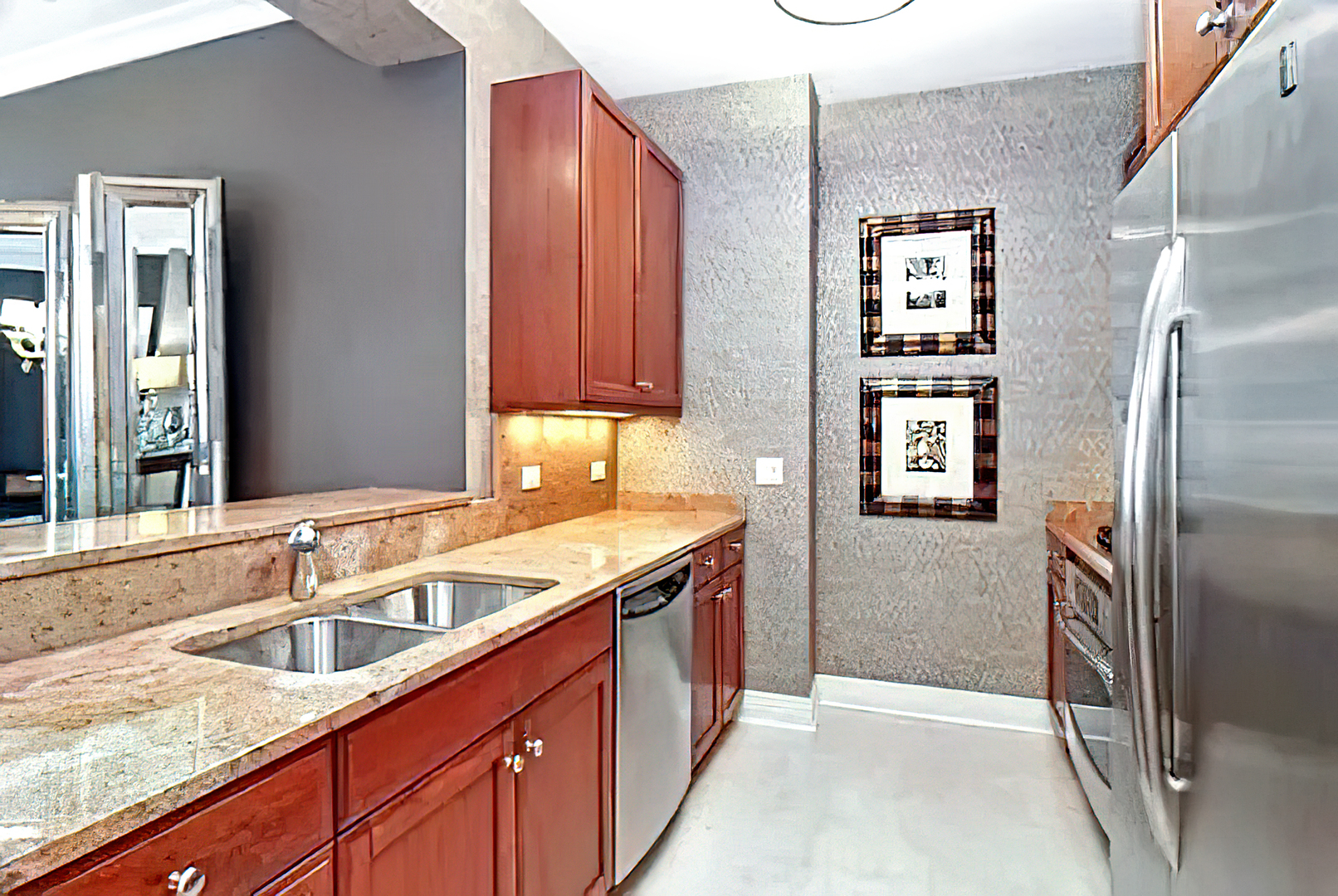 600 N Lake Shore Drive Unit: 1403