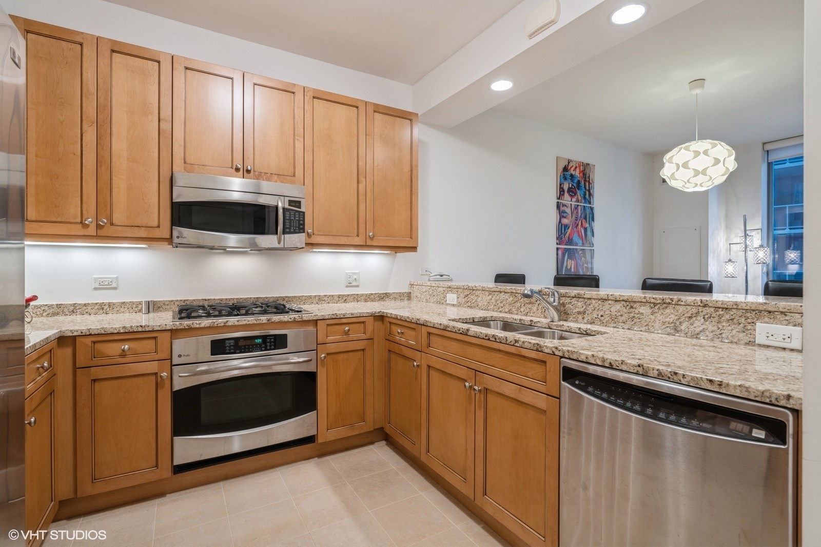 600 N LAKE SHORE Drive Unit: 3010