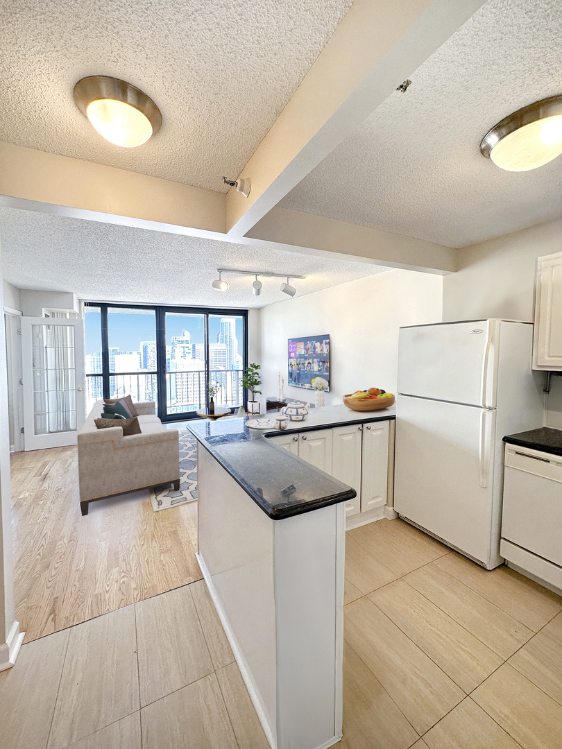 10 E ONTARIO Street Unit: 3912