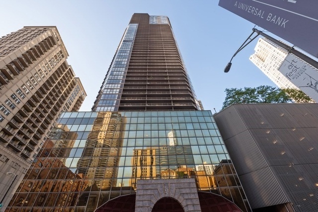 10 E ONTARIO Street Unit: 3912