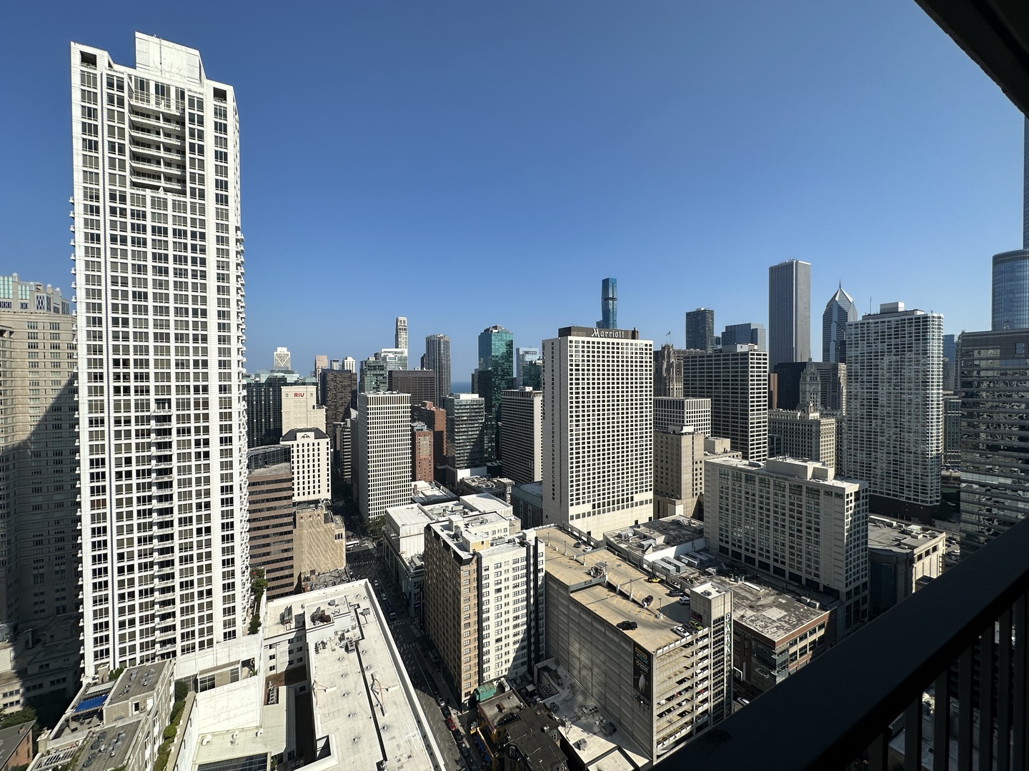 10 E ONTARIO Street Unit: 3912