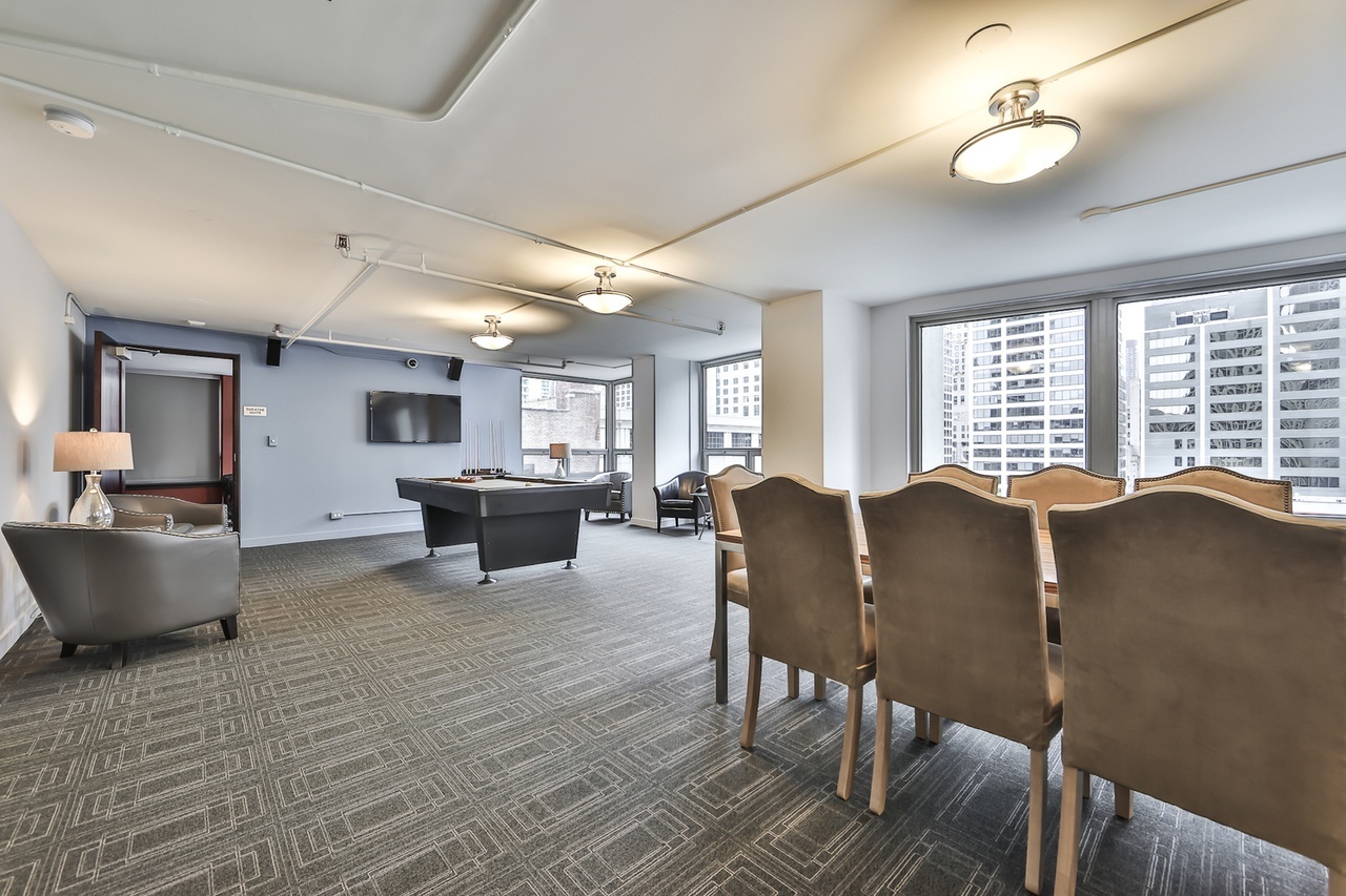 440 N Wabash Avenue Unit: 2504