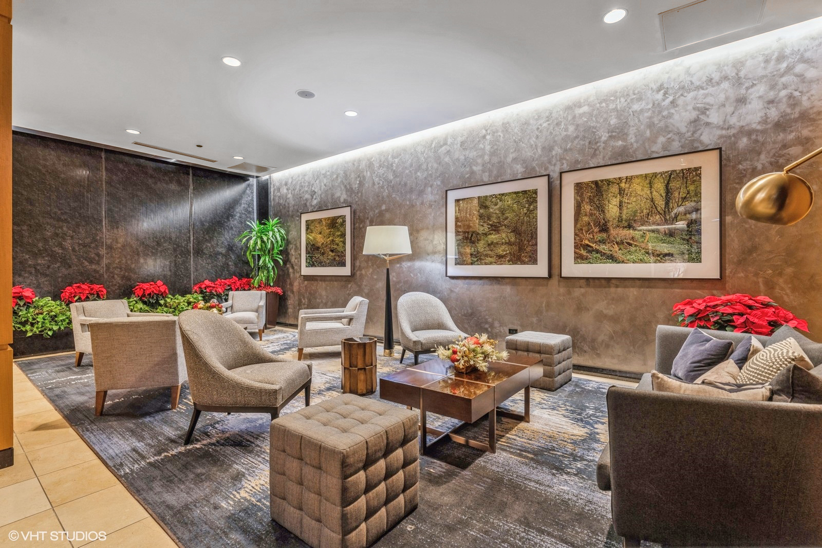 600 N Lake Shore Drive Unit: 3202