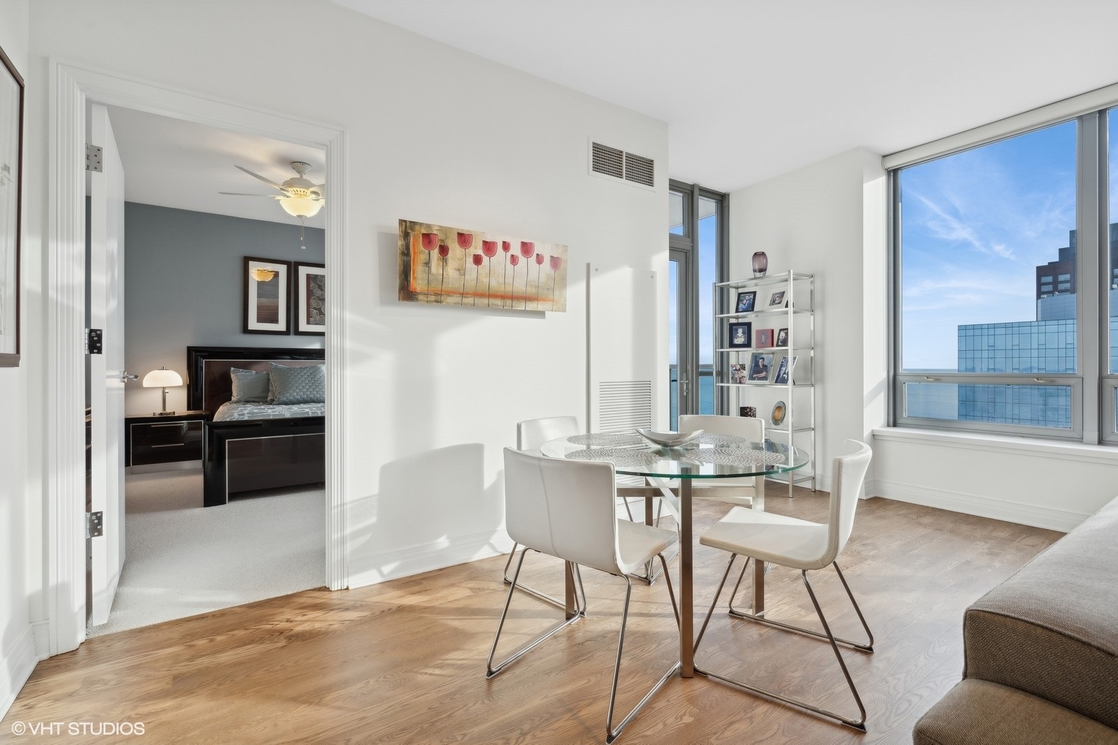 600 N Lake Shore Drive Unit: 4407