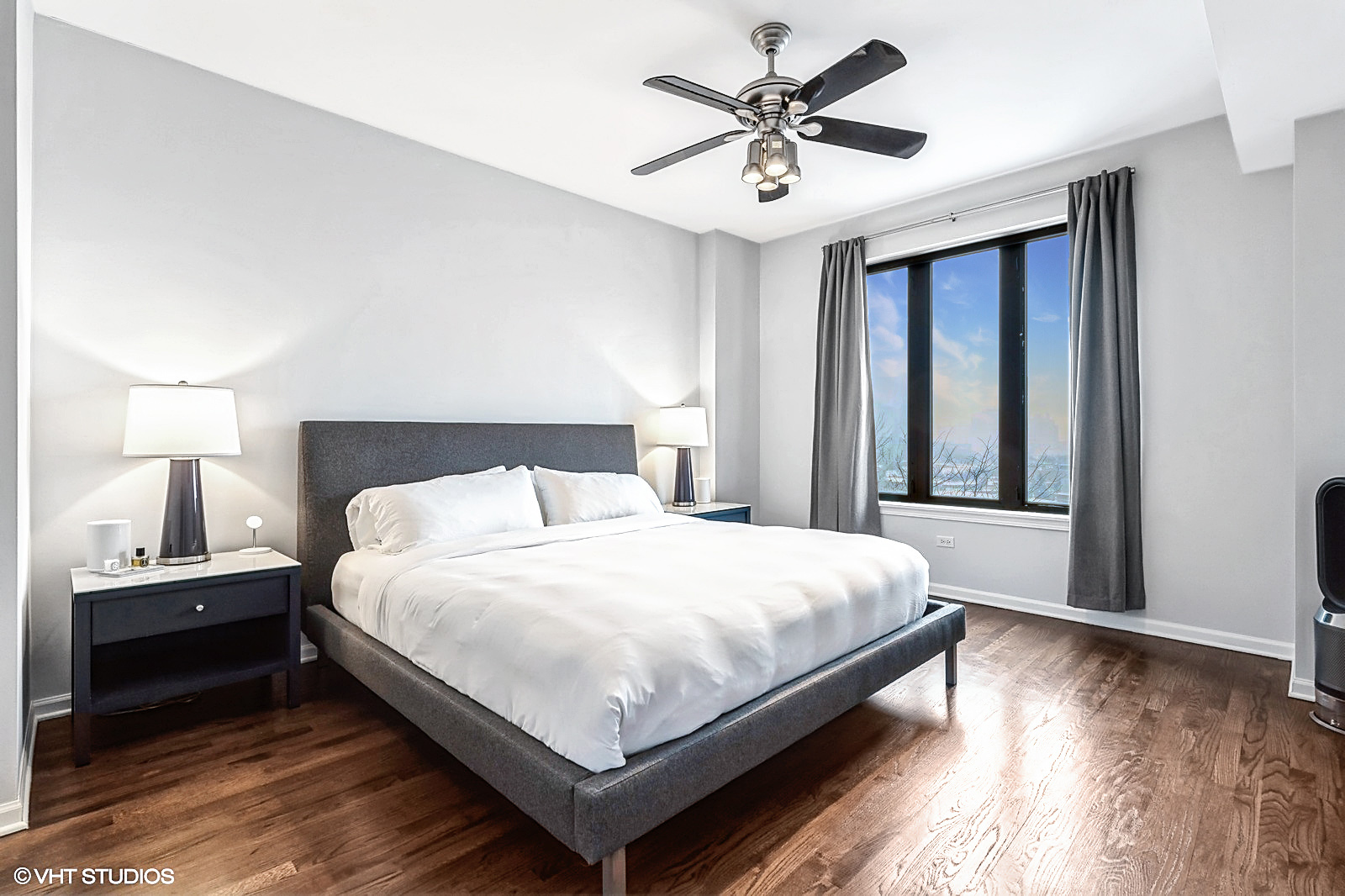 3232 N Halsted Street Unit: D801