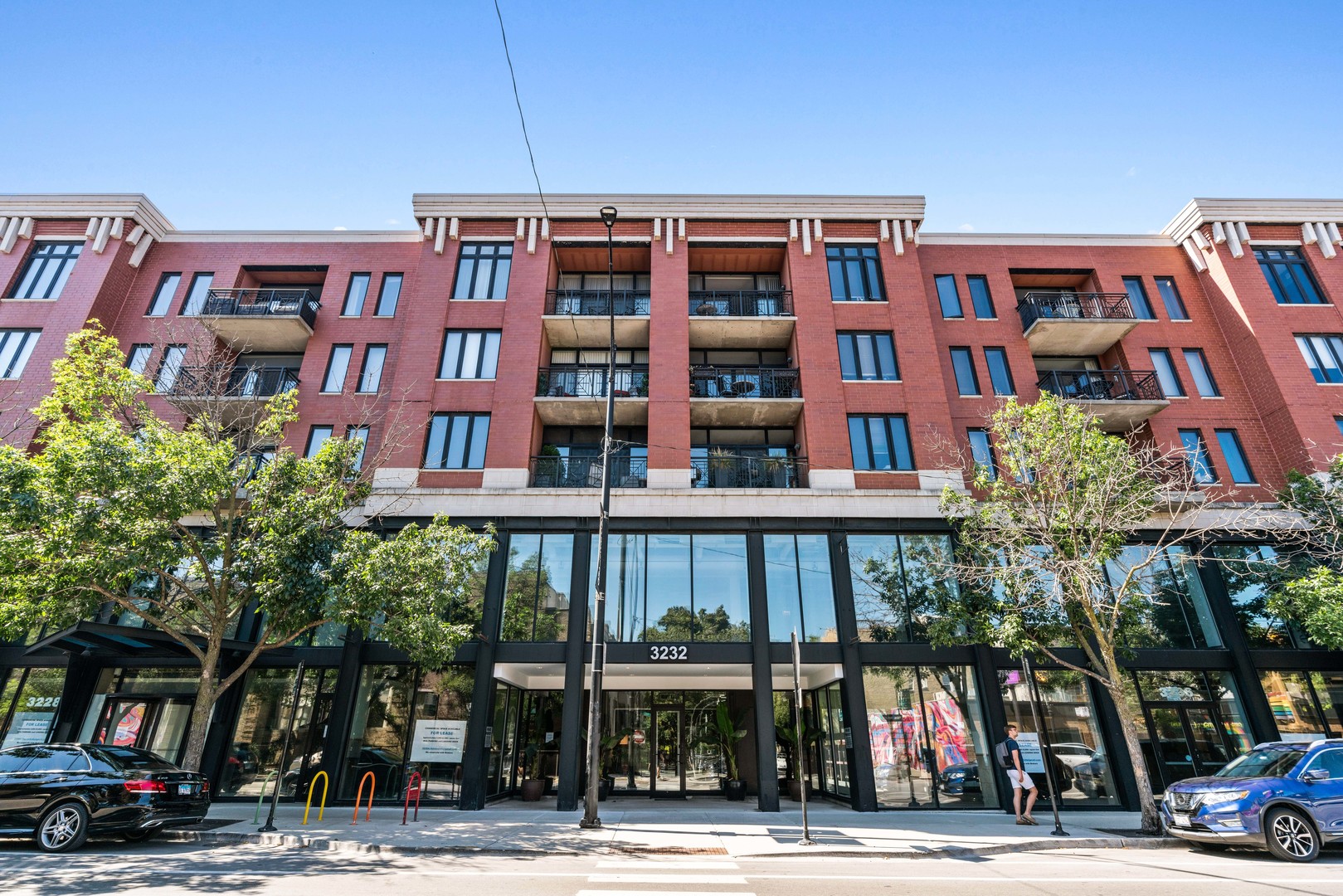 3232 N Halsted Street Unit: D801
