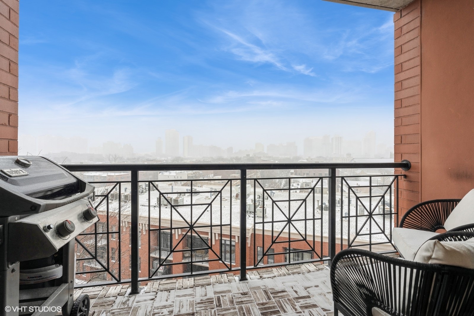 3232 N Halsted Street Unit: D801