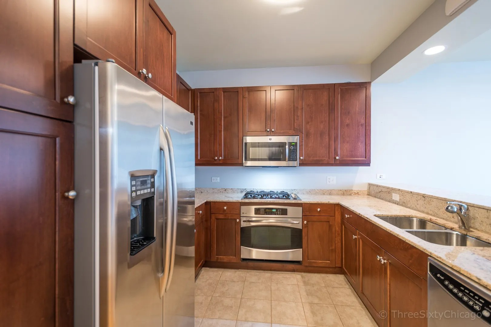 600 N LAKE SHORE Drive Unit: 2310