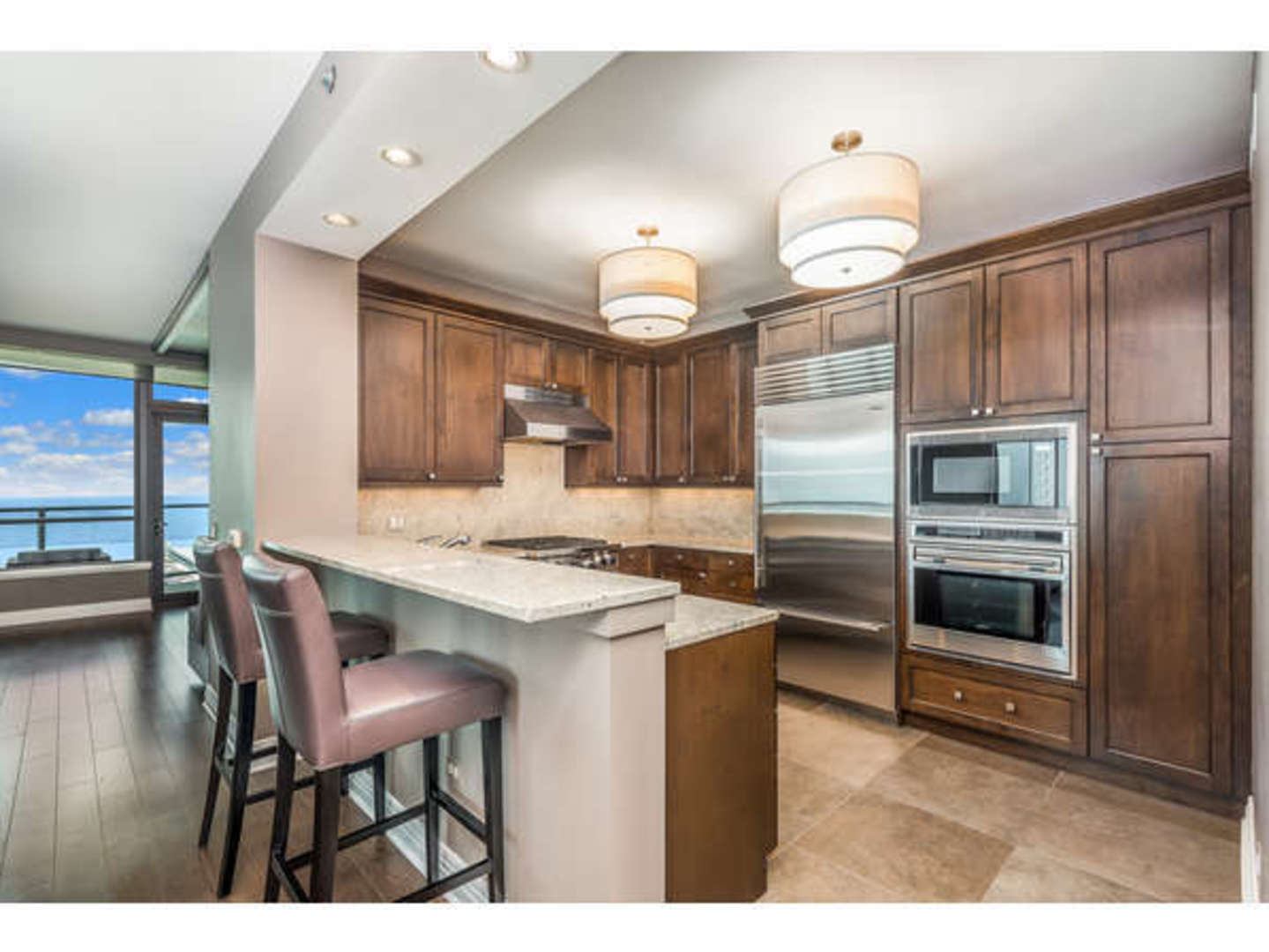 600 N LAKE SHORE Drive Unit: 4111