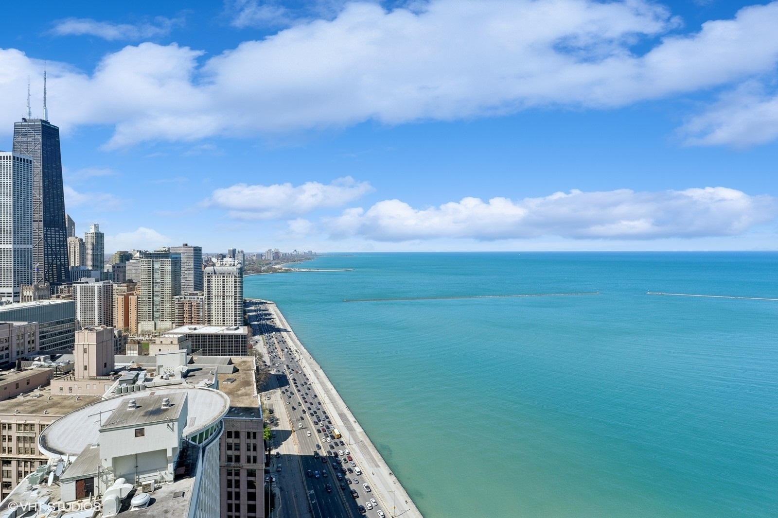 600 N Lake Shore Drive Unit: 3705