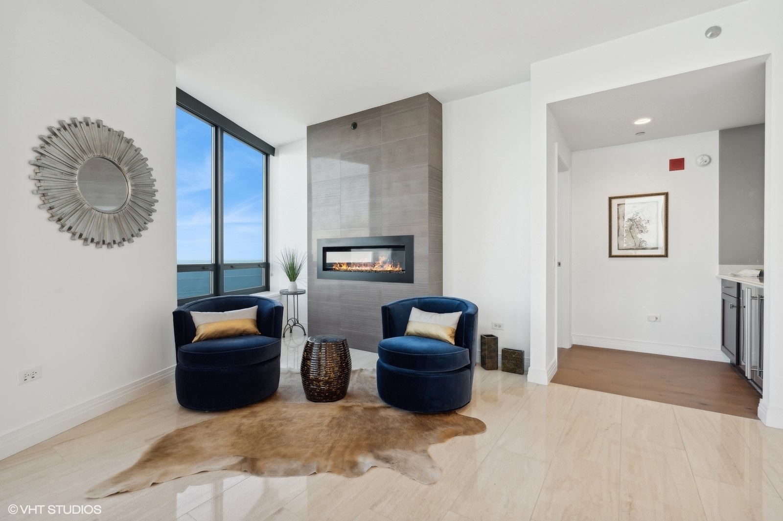 600 N Lake Shore Drive Unit: 3705