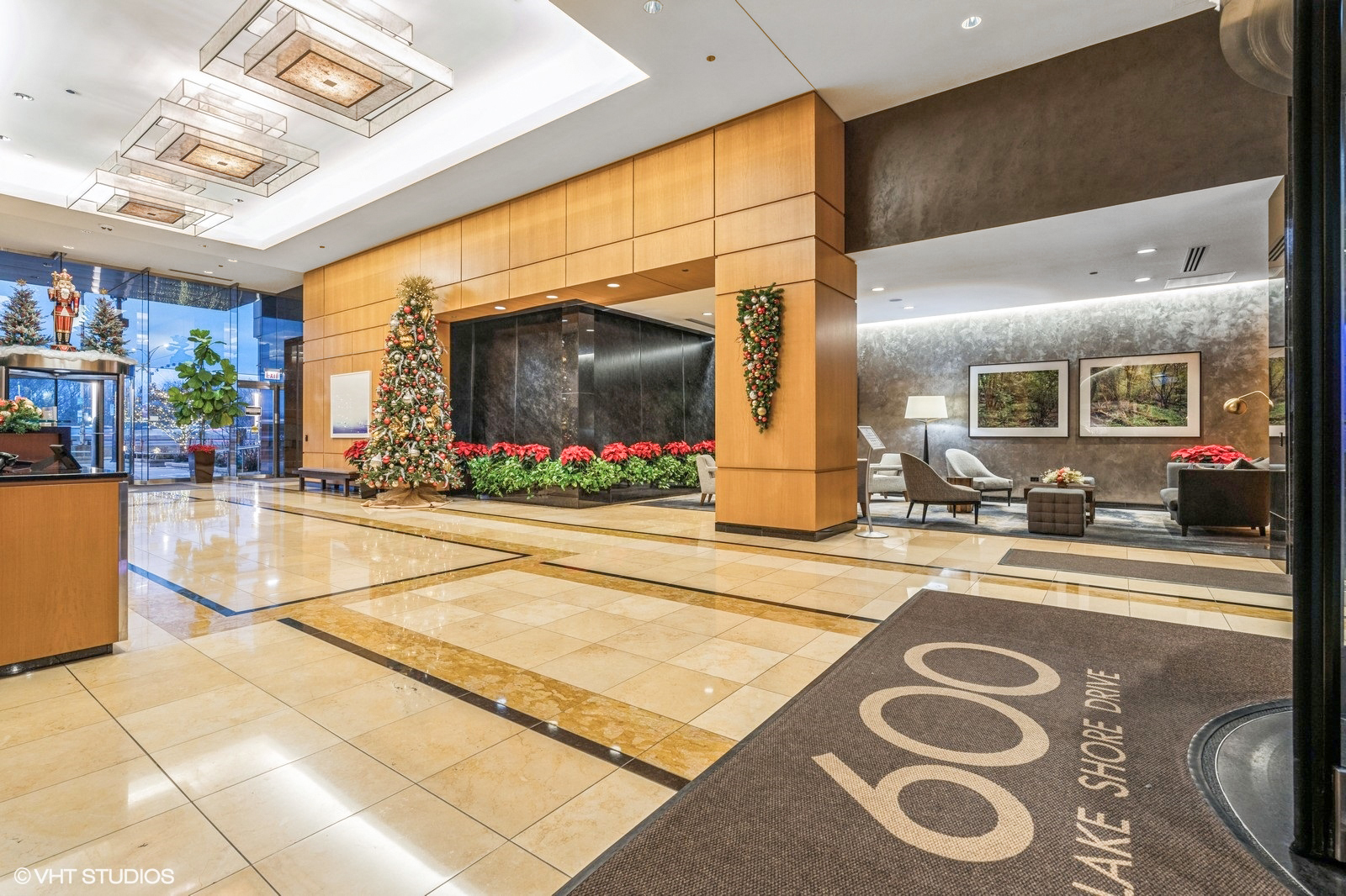 600 N Lake Shore Drive Unit: 3705