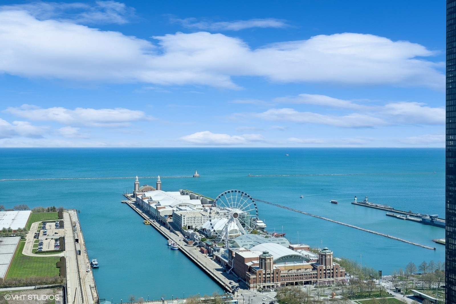 600 N Lake Shore Drive Unit: 3705