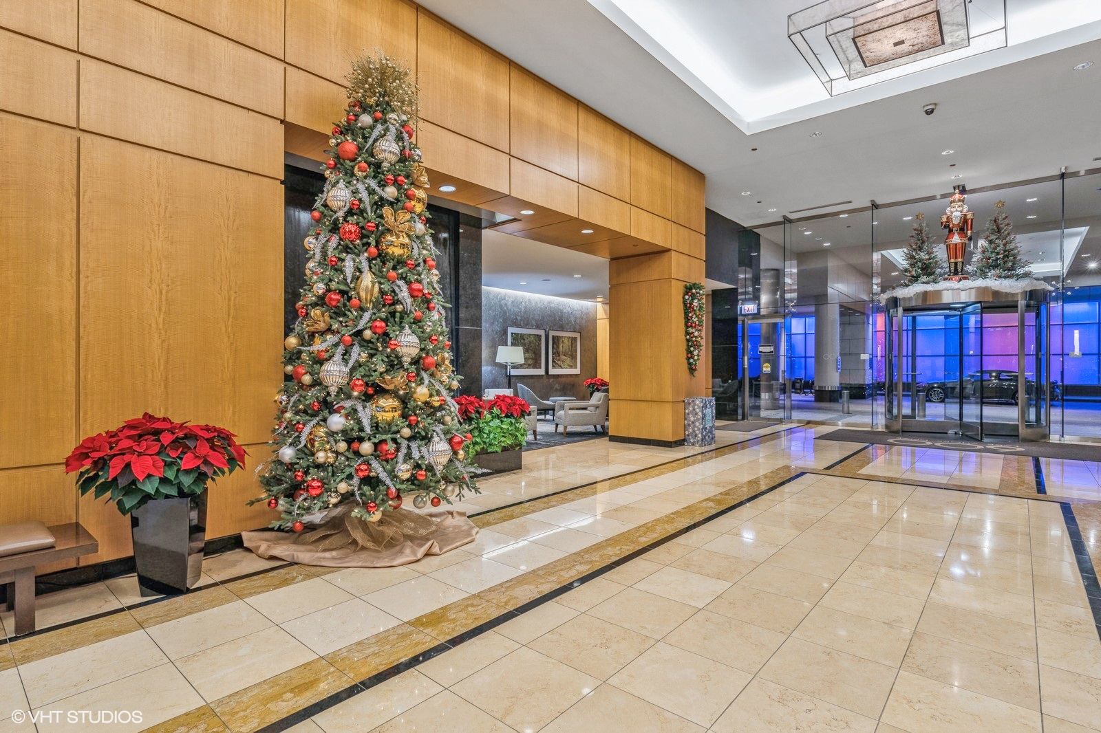 600 N Lake Shore Drive Unit: 3705