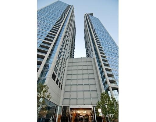 600 N Lake Shore Drive Unit: 3402
