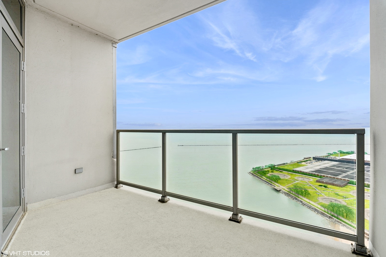 600 N Lake Shore Drive Unit: 3804