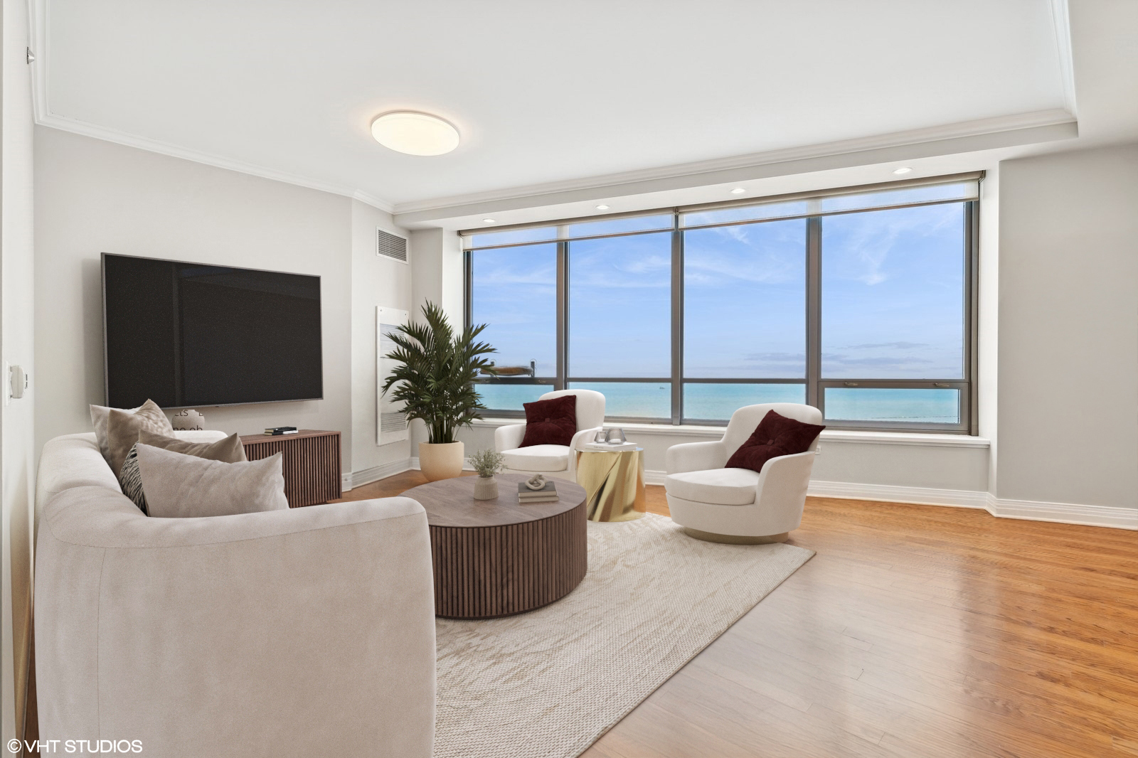 600 N Lake Shore Drive Unit: 3804