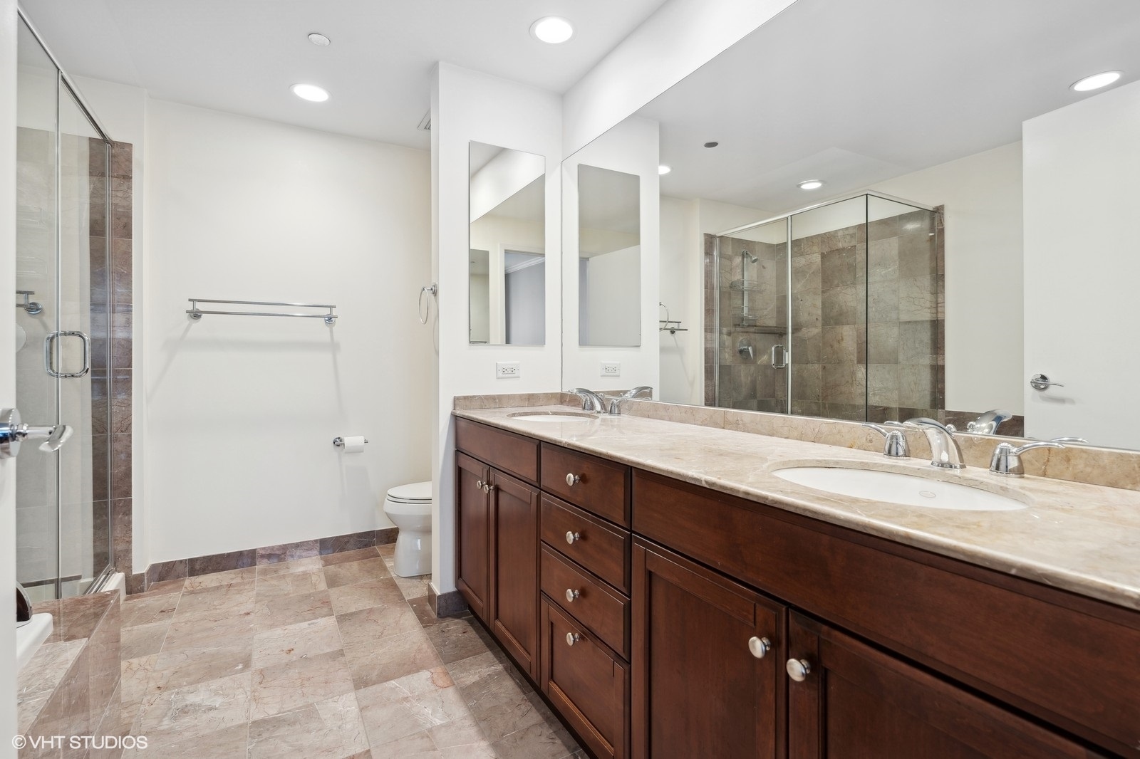 600 N Lake Shore Drive Unit: 3804