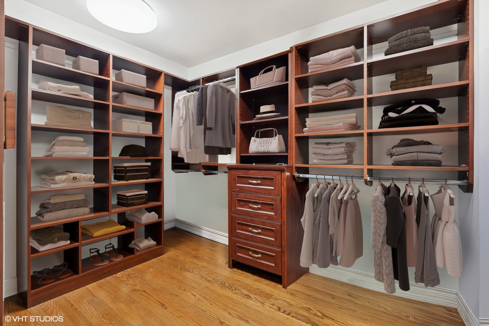 600 N Lake Shore Drive Unit: 3804