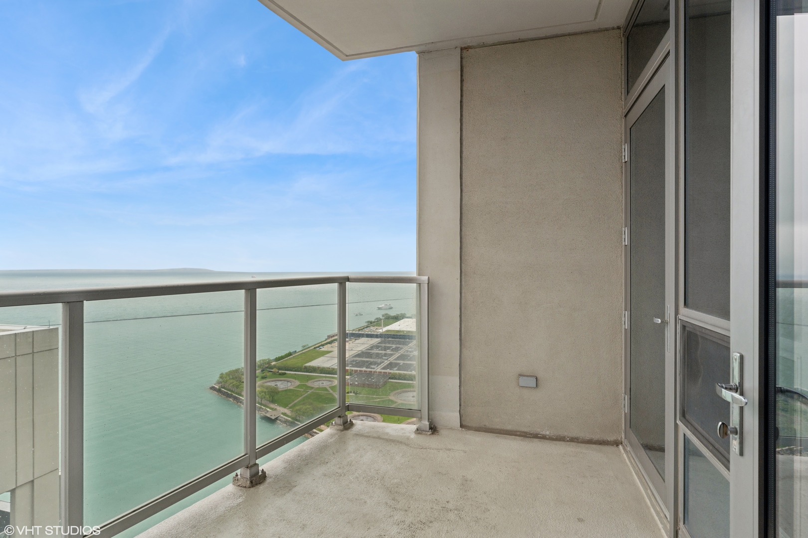 600 N Lake Shore Drive Unit: 4510