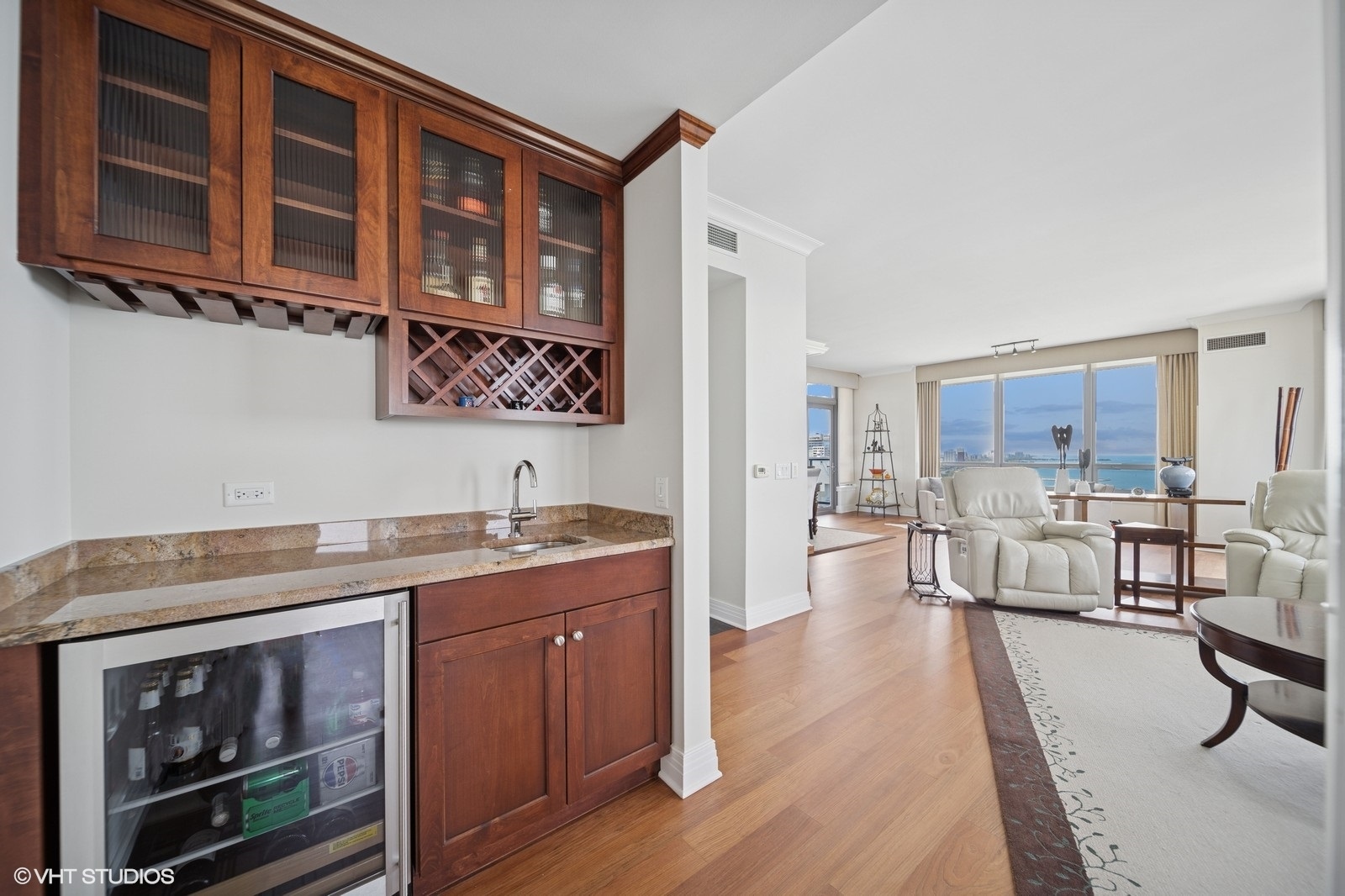 600 N LAKE SHORE Drive Unit: 3105