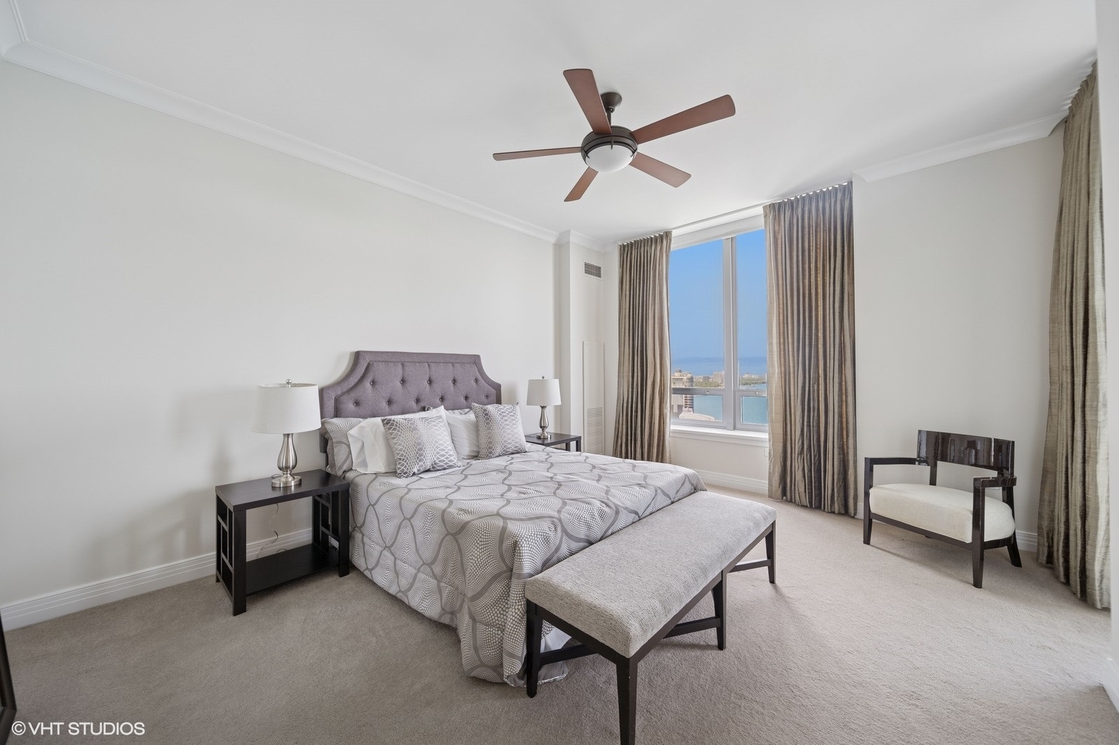 600 N LAKE SHORE Drive Unit: 3105