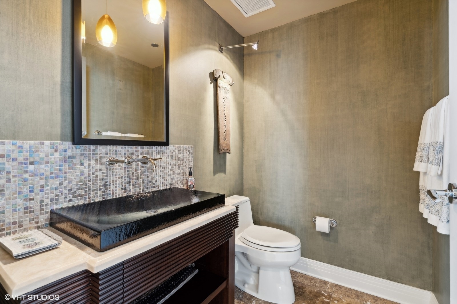 600 N LAKE SHORE Drive Unit: 3105