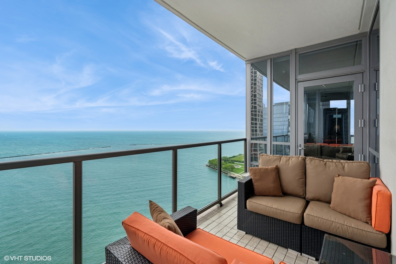600 N LAKE SHORE Drive Unit: 3105