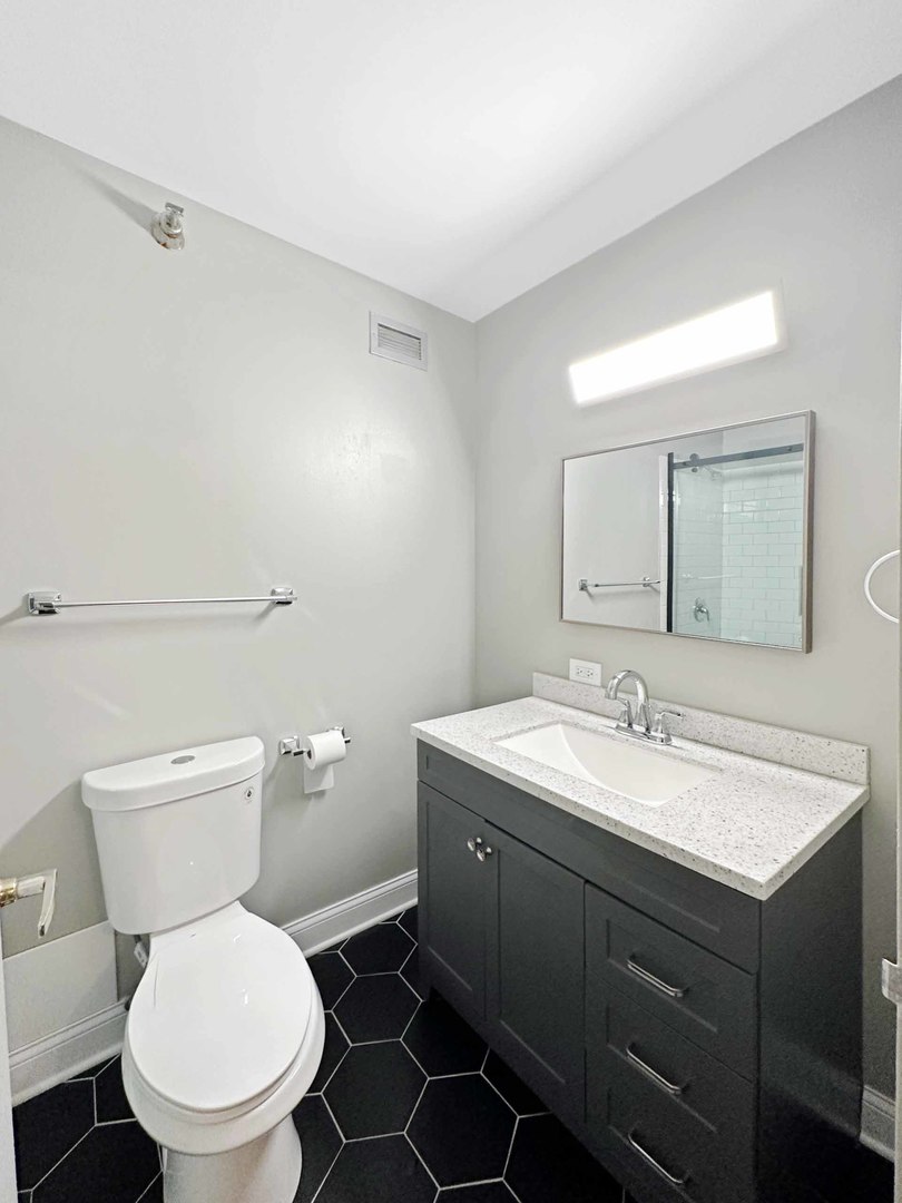 440 N Wabash Avenue Unit: 1011