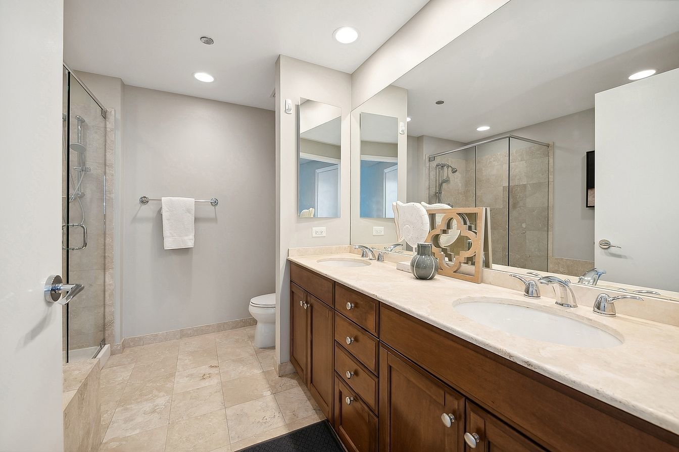 600 N LAKE SHORE Drive Unit: 3508