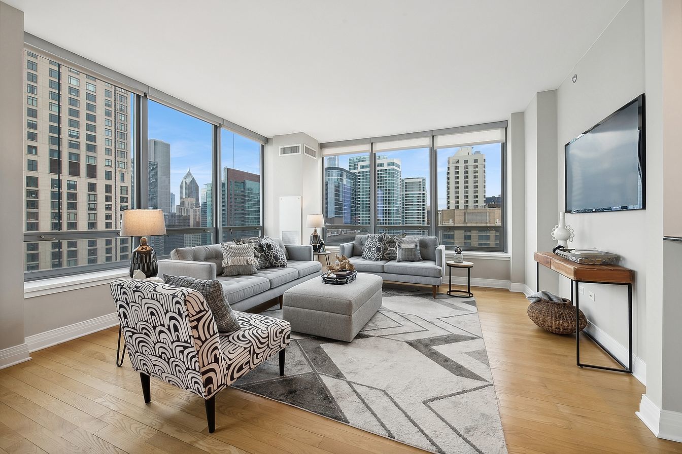 600 N LAKE SHORE Drive Unit: 3508