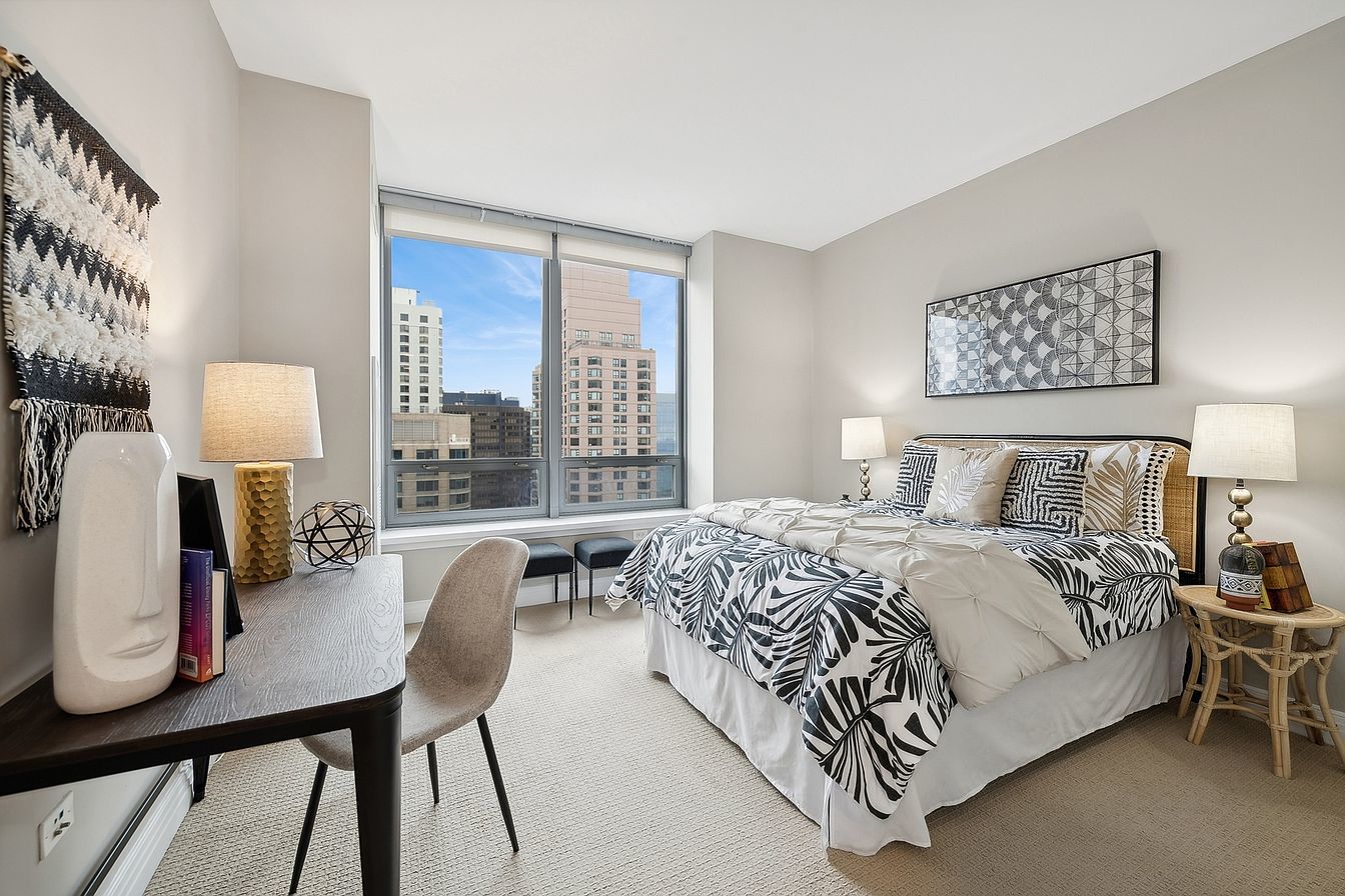 600 N LAKE SHORE Drive Unit: 3508