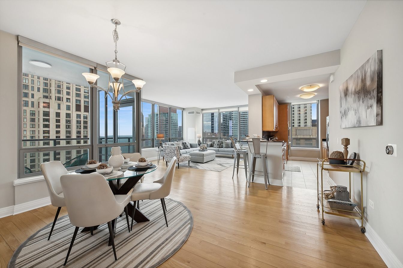 600 N LAKE SHORE Drive Unit: 3508