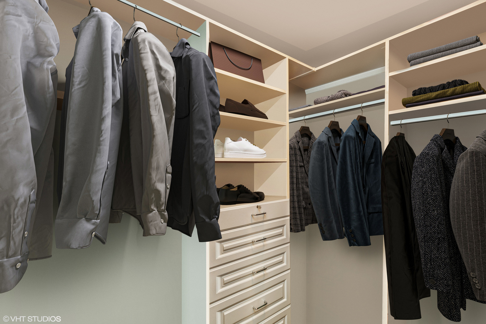 600 N LAKE SHORE Drive Unit: 2105