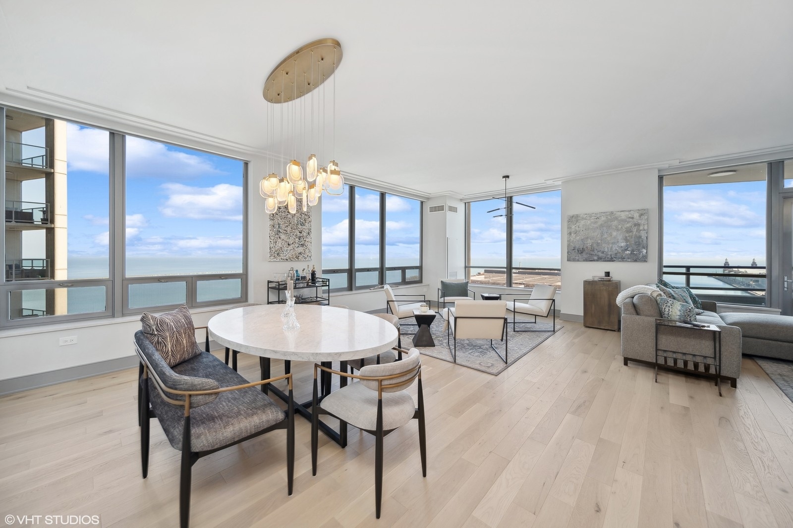 600 N LAKE SHORE Drive Unit: 1511