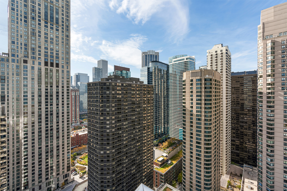 600 N Lake Shore Drive Unit: 3102
