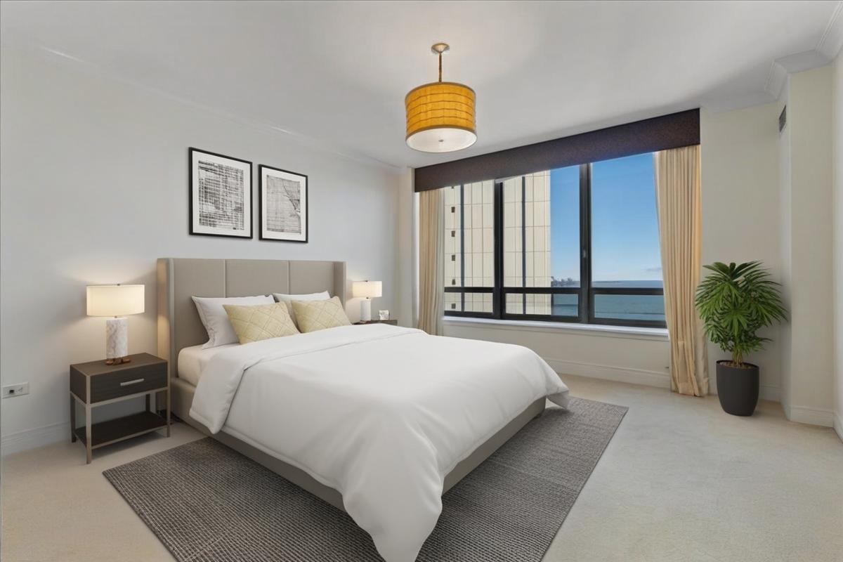 600 N LAKE SHORE Drive Unit: 2105