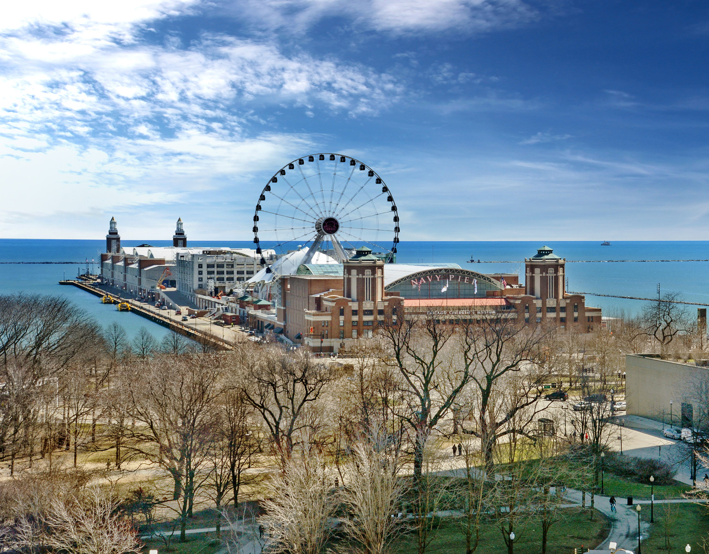 600 N Lake Shore Drive Unit: 907