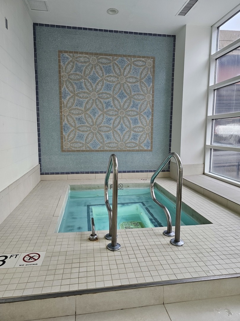 474 N Lake Shore Drive Unit: 3906