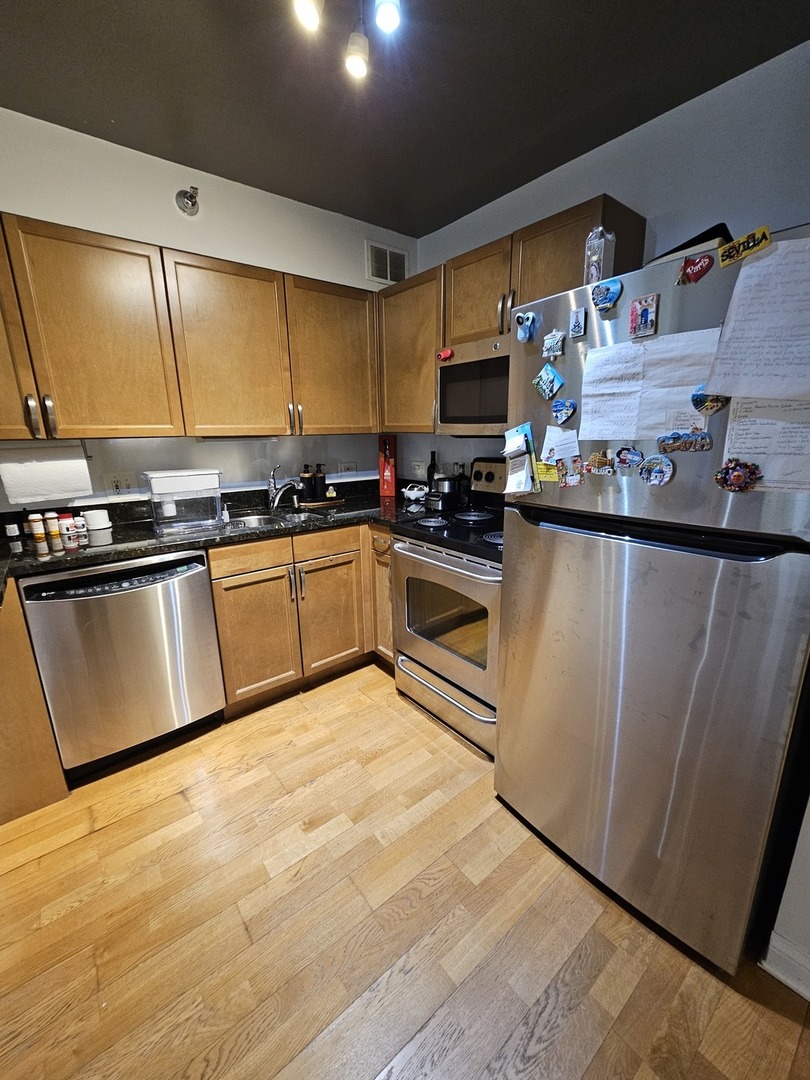 474 N Lake Shore Drive Unit: 3906