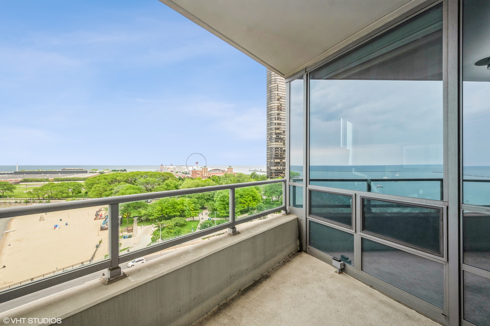 600 N Lake Shore Drive Unit: 915