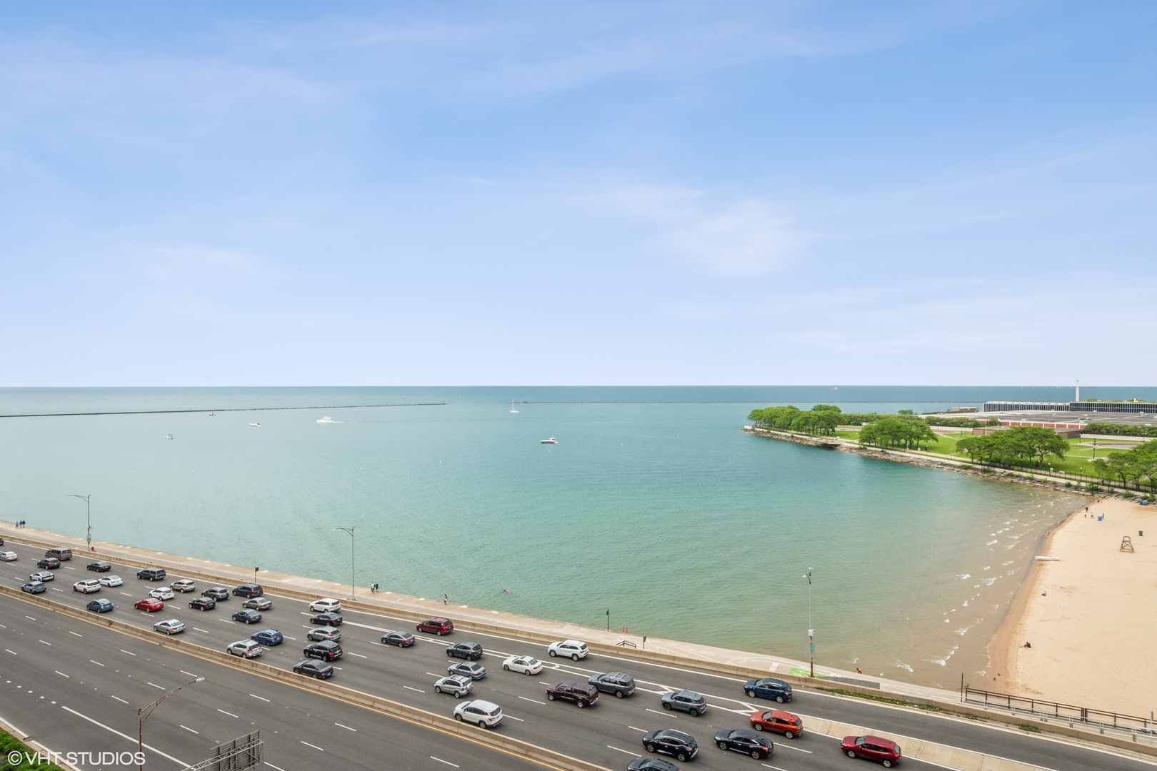 600 N Lake Shore Drive Unit: 915